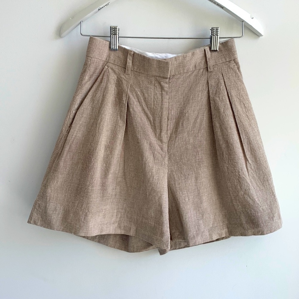 Rebecca Valance Zohra cotton and linen high waisted shorts. Size Small - Picture 4 of 13